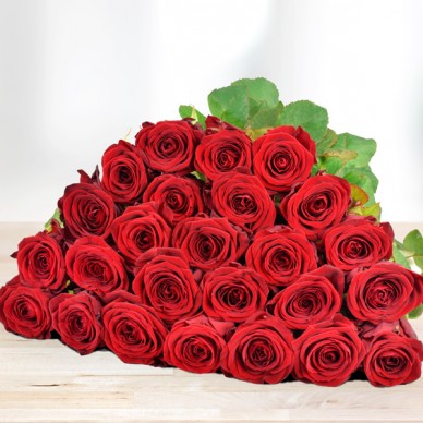 25 rote Rosen